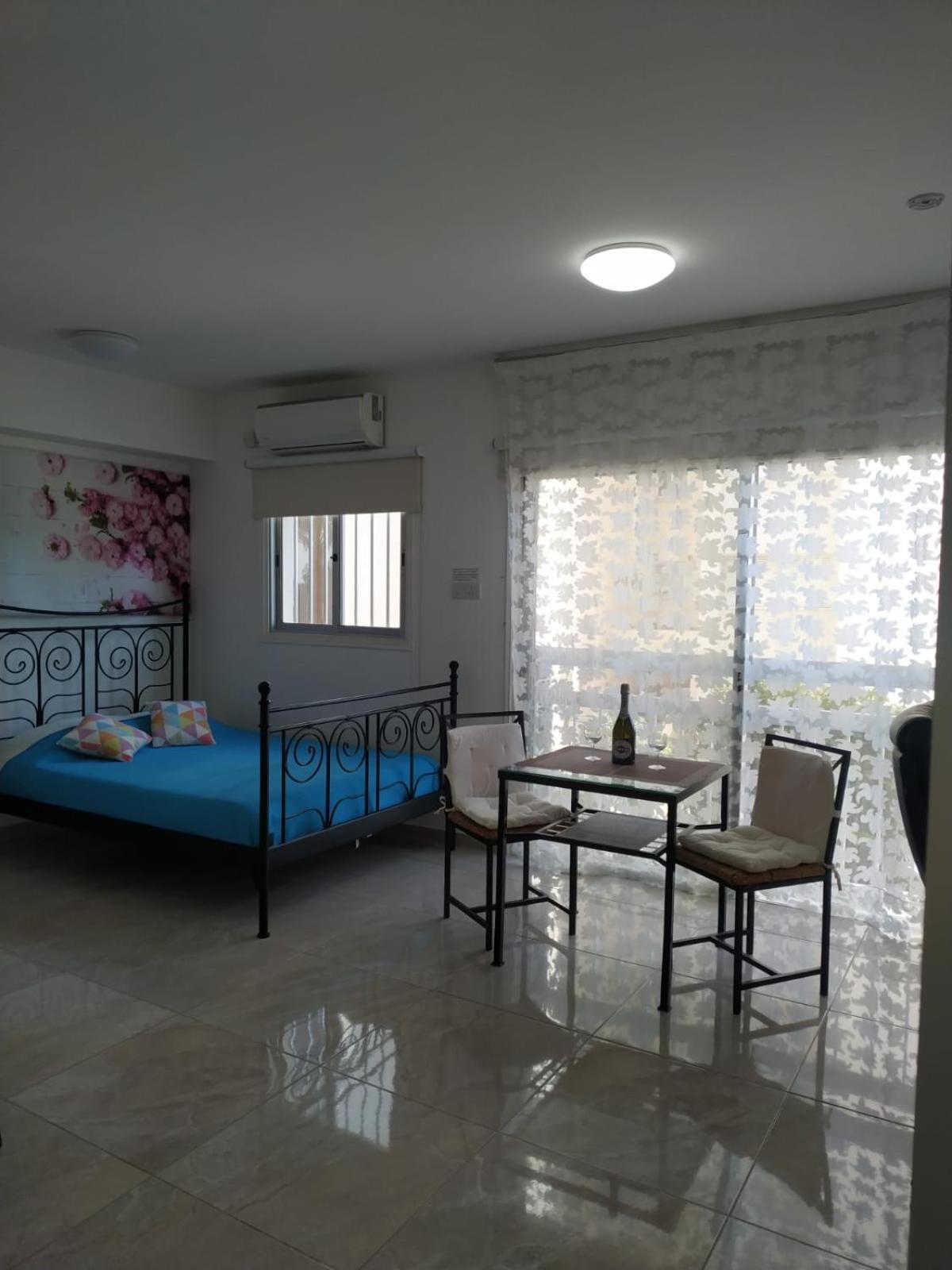 Stelia'S Seagate Studio Apt. ลาร์นาคา ภายนอก รูปภาพ